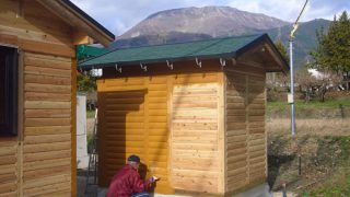 ログハウス外部塗装