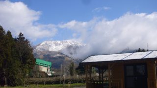 雪がちらついた園地